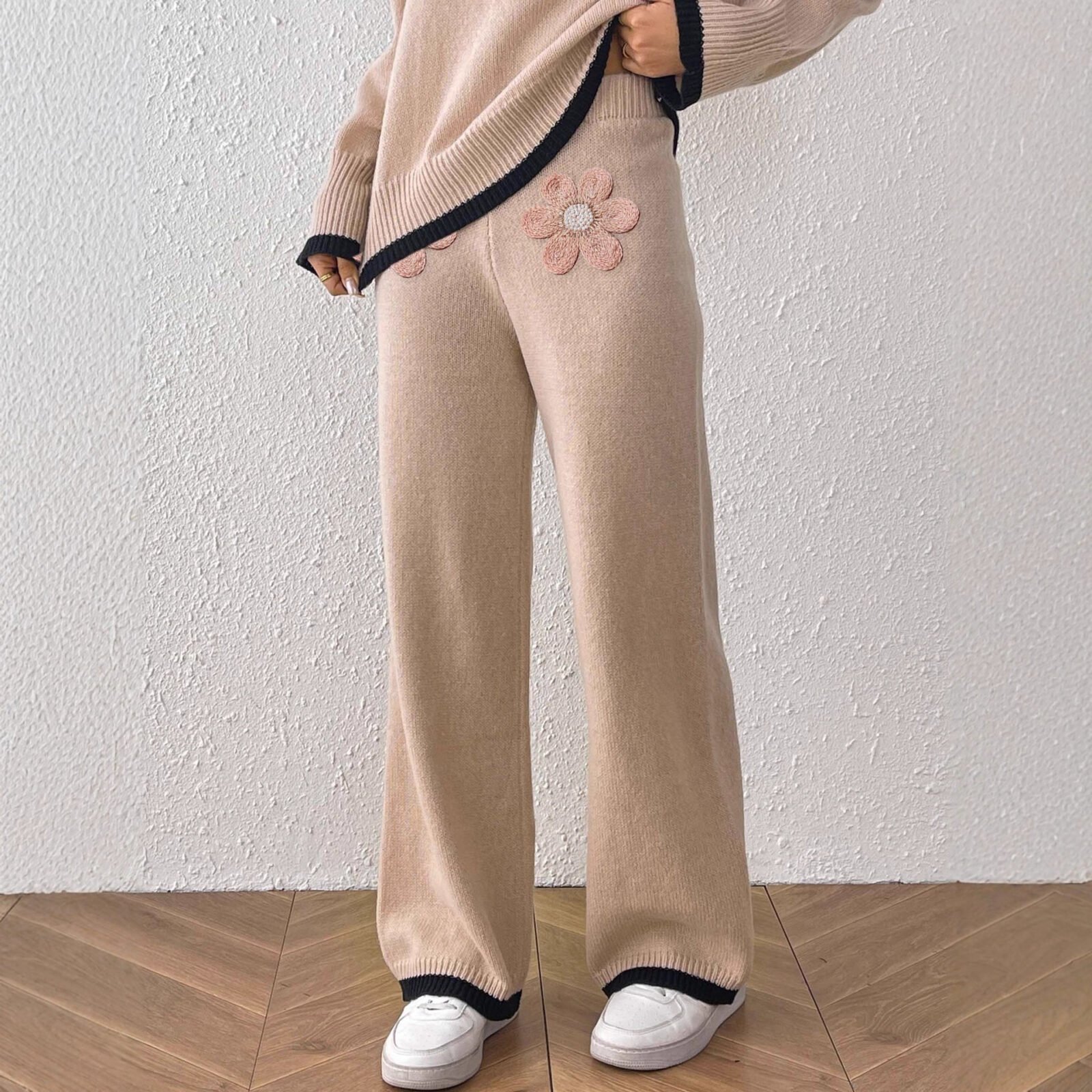 Ladies' Knitted Pants Women's Embroidered Flower Patchwork Sweater Casual Pants - Image 2