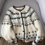 Vintage Jacquard Round Neck Knit Cardigan for Women, Thickened Single-Button Loose Fair Isle Sweater Coat, Stylish Autumn Winter Top - Image 3