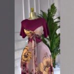 Short sleeved round neck long skirt - Image 3
