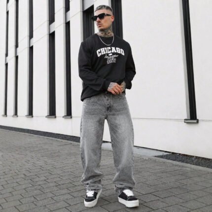 Comfortable Casual Men's Distressed Washed Gray Jeans for Daily Fashion and Commute