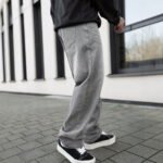 Comfortable Casual Men's Distressed Washed Gray Jeans for Daily Fashion and Commute - Image 4