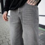 Comfortable Casual Men's Distressed Washed Gray Jeans for Daily Fashion and Commute - Image 3